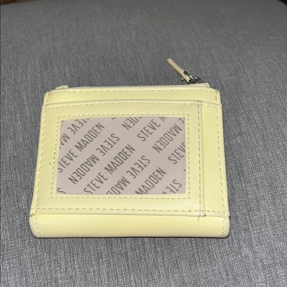 Steve Madden Butter Yellow Bifold Wallet - Picture 7 of 7